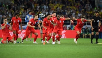 Σουηδία – Αγγλία: Με φόντο την τετράδα