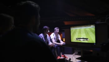Αυτή είναι η ιστορία των FIFA video games! (infographic)