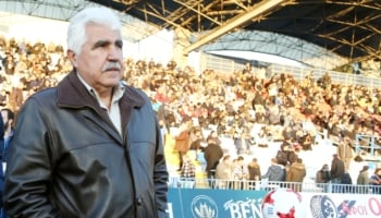 Χέρι-χέρι Παράσχος και Σούπερ Λιγκ