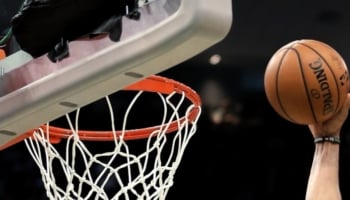 Μπόστον Σέλτικς – Μιλγουόκι Μπακς: Με... ορεξάτο Αντετοκούνμπο τα «ελάφια»