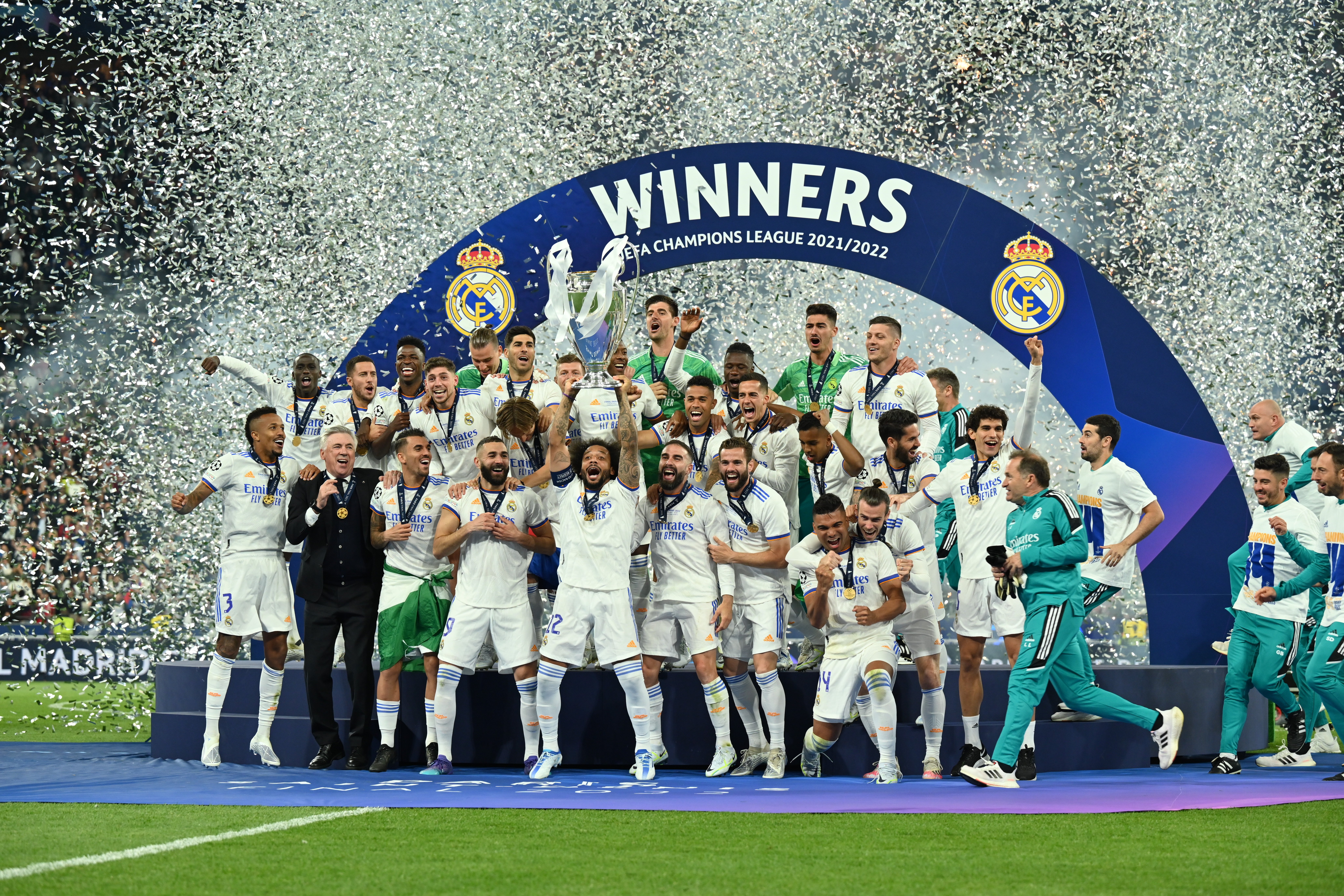 Champions League 2022-23: Ποια θα σηκώσει την κούπα με τα... μεγάλα αυτιά; (Poll)