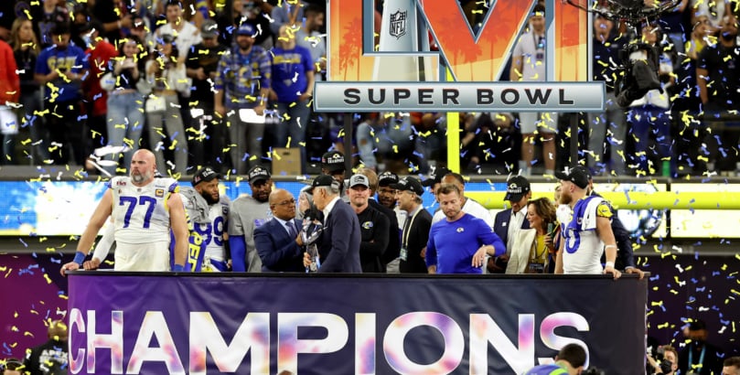 Super Bowl LVIII: Ο Καρλαύτης, η «Ριρί» και το απόλυτο σόου των ΗΠΑ!